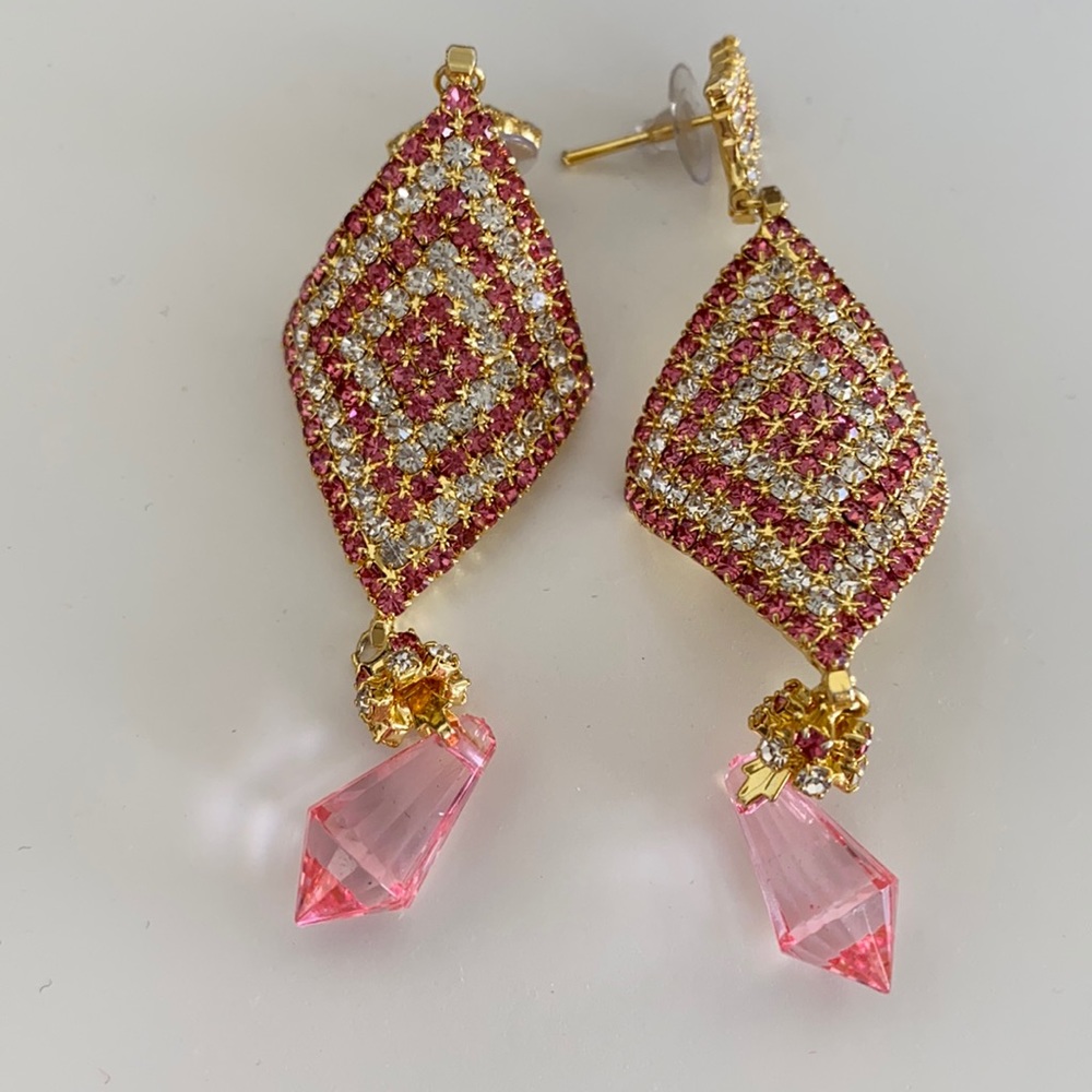 Brand new ear rings / danglers